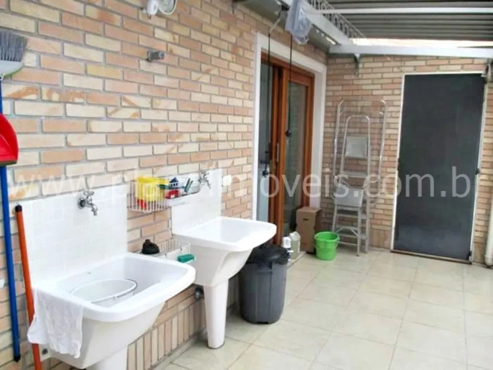 Sobrado, 3 quartos, 700 m² - Foto 2