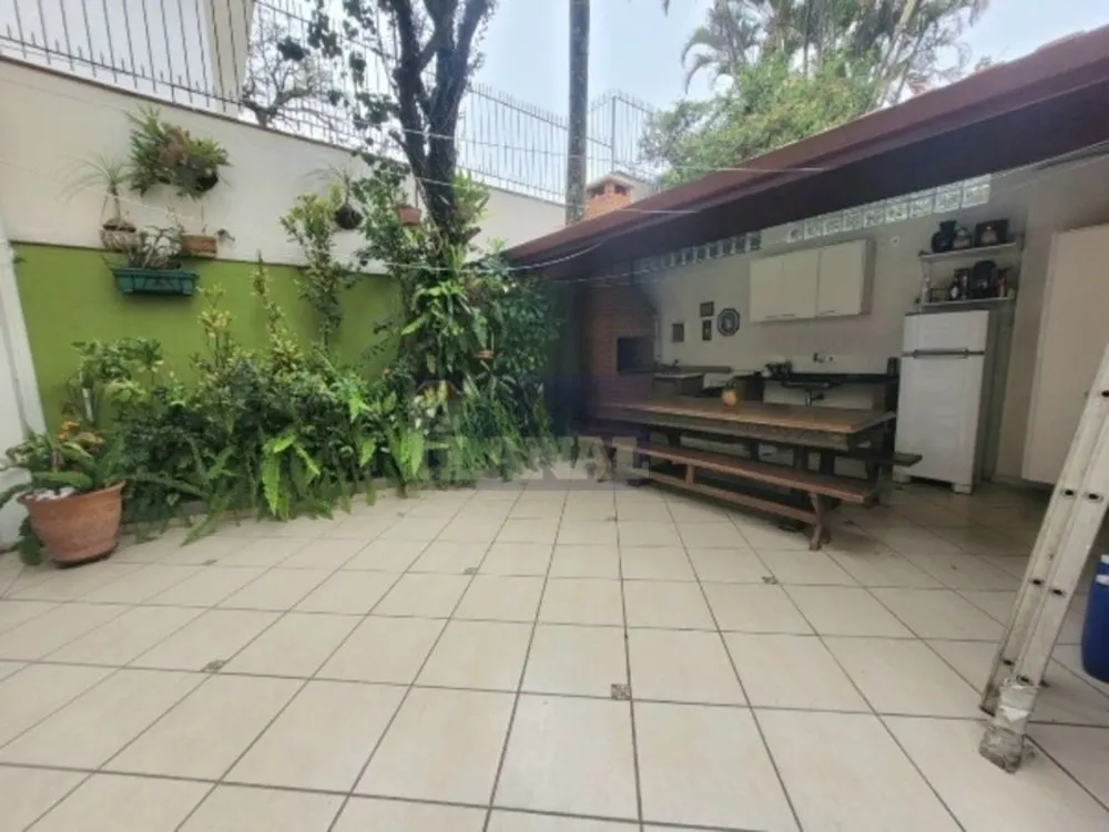 Sobrado, 3 quartos, 340 m² - Foto 2