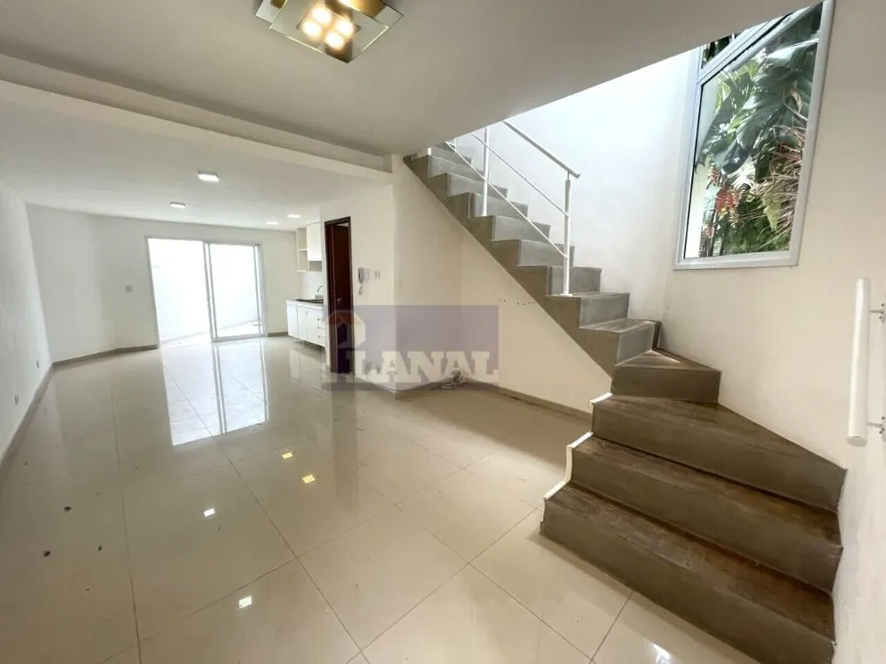 Sobrado, 2 quartos, 80 m² - Foto 1