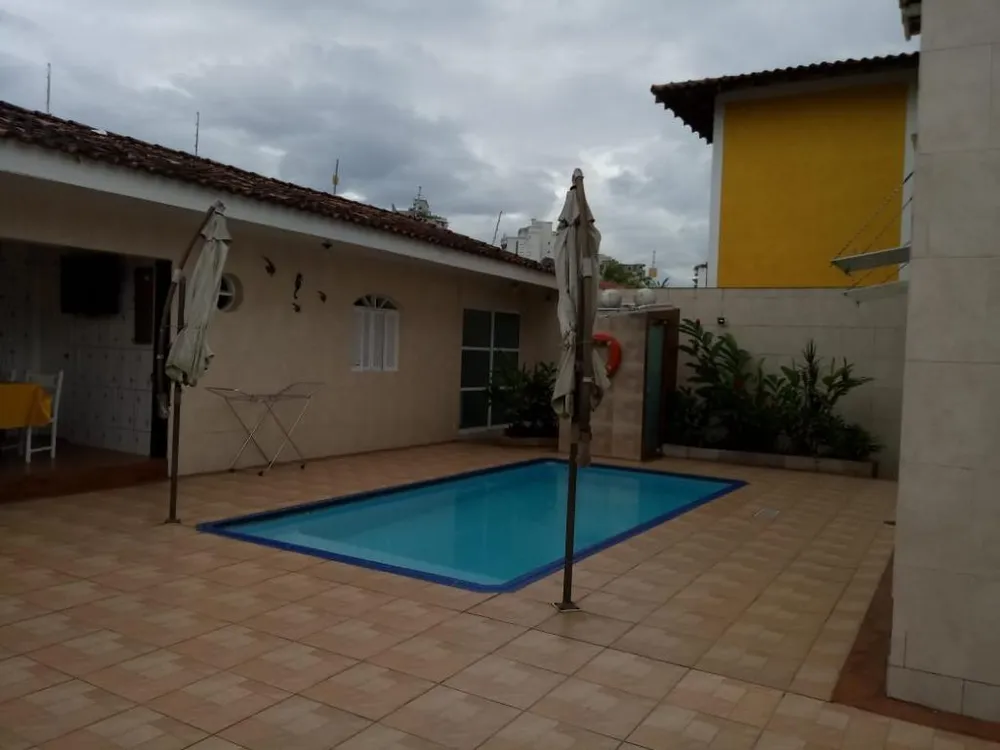 Sobrado, 5 quartos, 334 m² - Foto 1