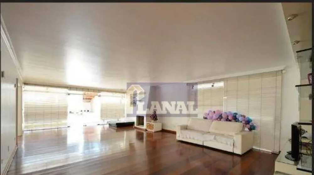 Sobrado, 3 quartos, 610 m² - Foto 4