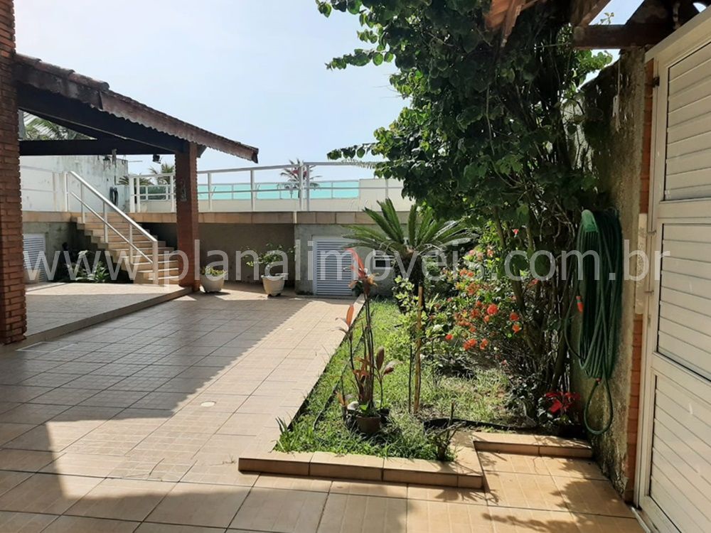 Sobrado, 3 quartos, 310 m² - Foto 1
