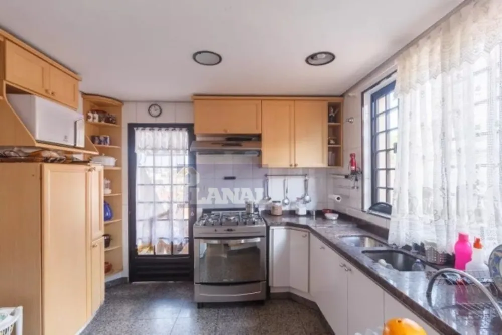 Sobrado, 3 quartos, 238 m² - Foto 8
