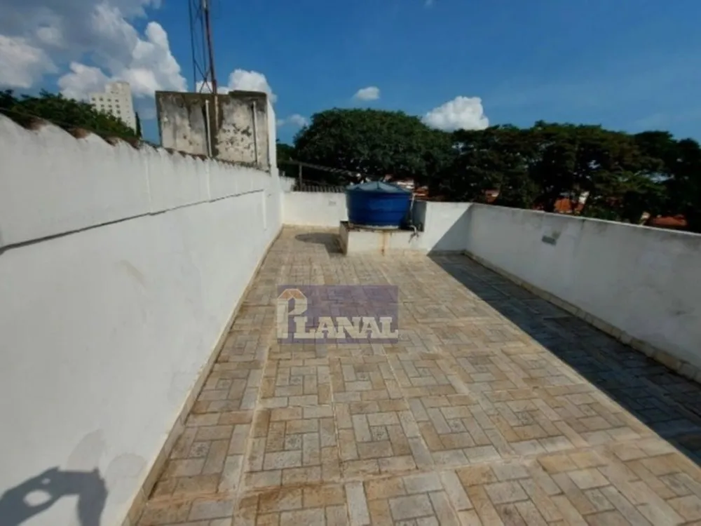 Sobrado, 3 quartos, 273 m² - Foto 1