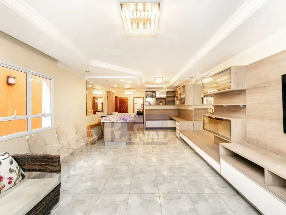 Sobrado, 5 quartos, 228 m² - Foto 3