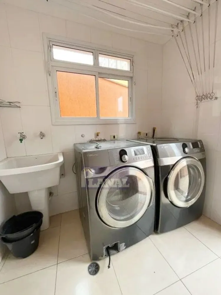 Sobrado, 5 quartos, 228 m² - Foto 2