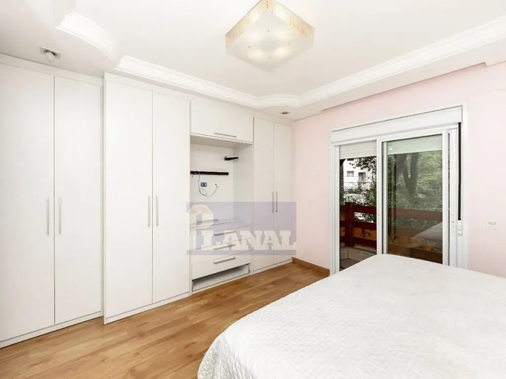 Sobrado, 5 quartos, 228 m² - Foto 1