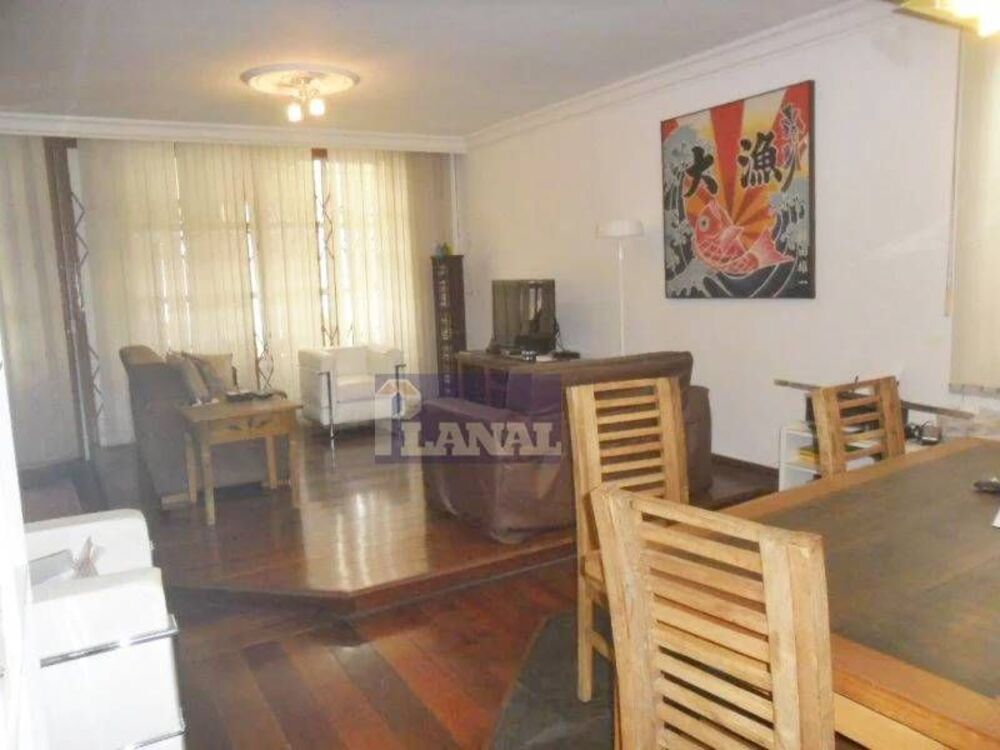 Sobrado, 4 quartos, 350 m² - Foto 2