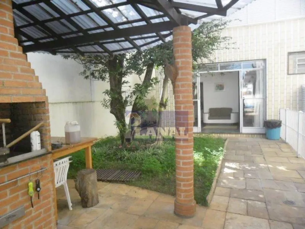 Sobrado, 4 quartos, 350 m² - Foto 11