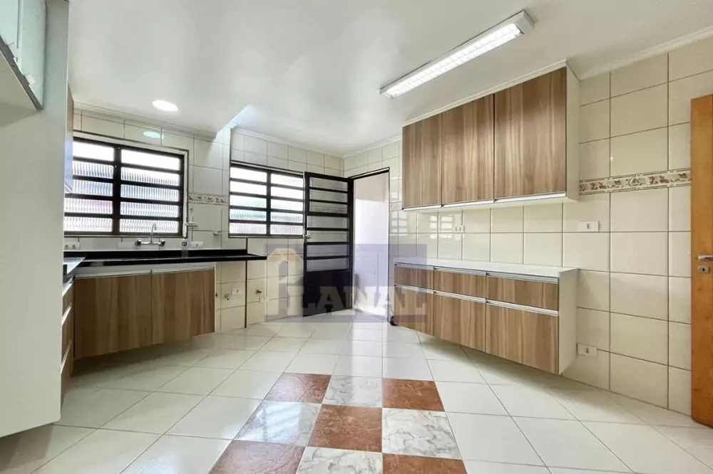 Sobrado, 3 quartos, 244 m² - Foto 7