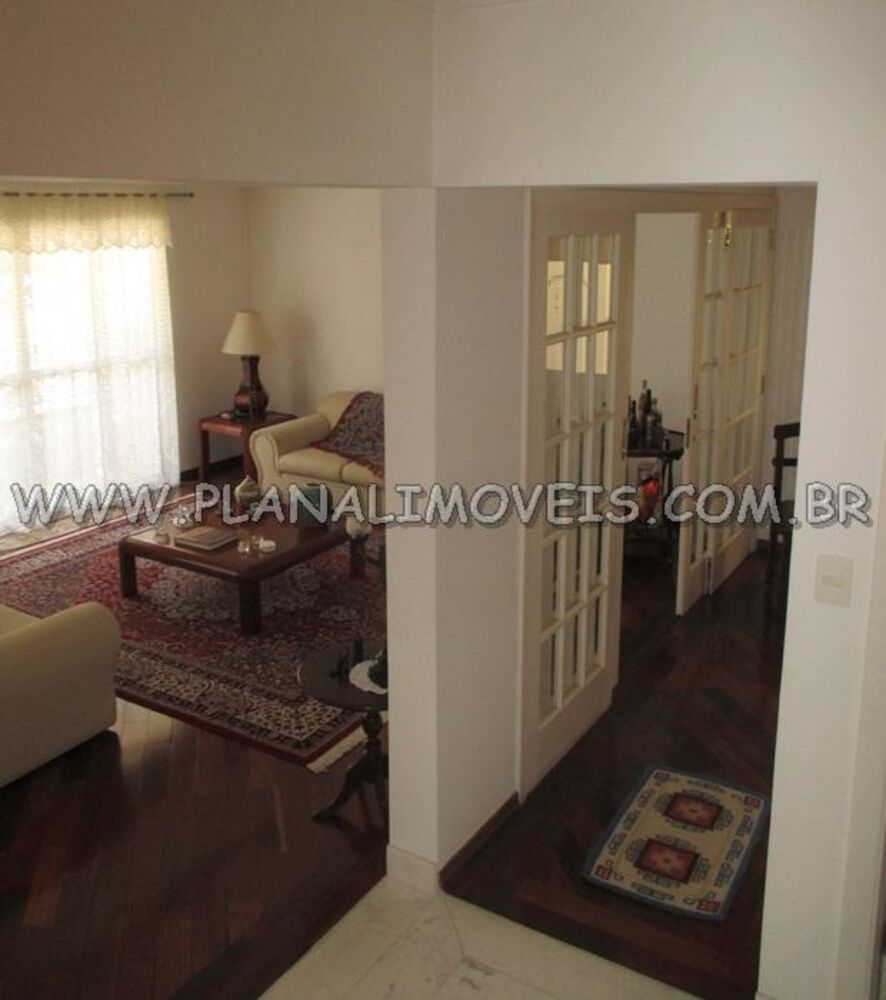 Sobrado, 4 quartos, 367 m² - Foto 1