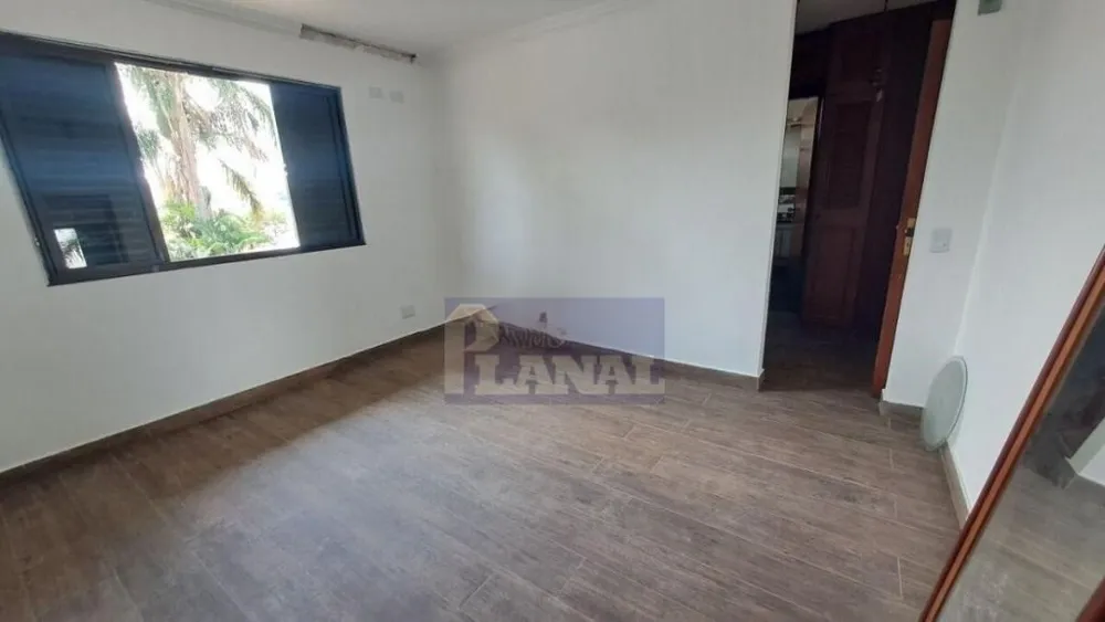 Sobrado, 3 quartos, 388 m² - Foto 4