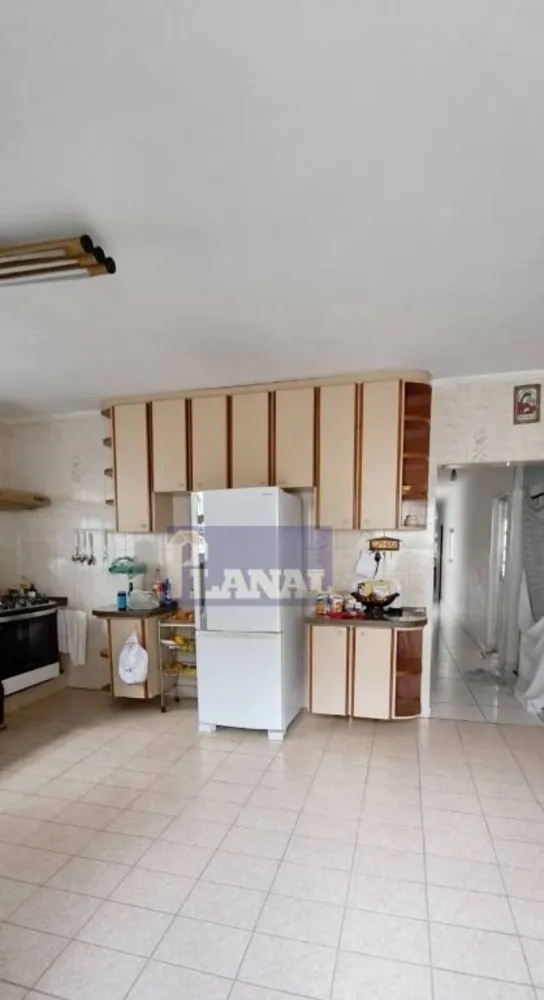 Sobrado, 3 quartos, 392 m² - Foto 1