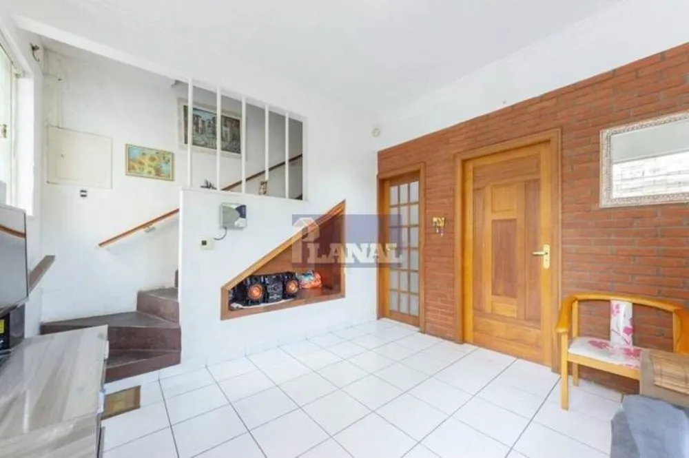 Sobrado, 4 quartos, 220 m² - Foto 2
