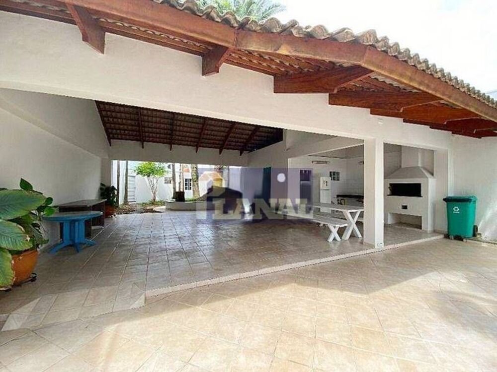 Sobrado, 4 quartos, 285 m² - Foto 2