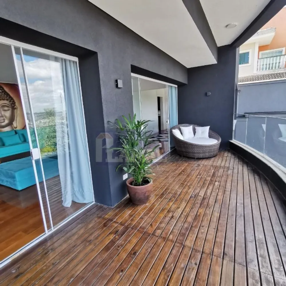 Sobrado, 4 quartos, 1500 m² - Foto 1