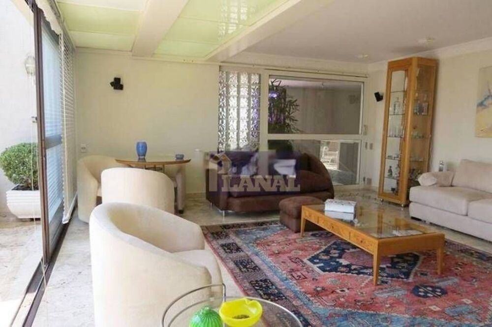 Apartamento à venda com 4 quartos, 320m² - Foto 1