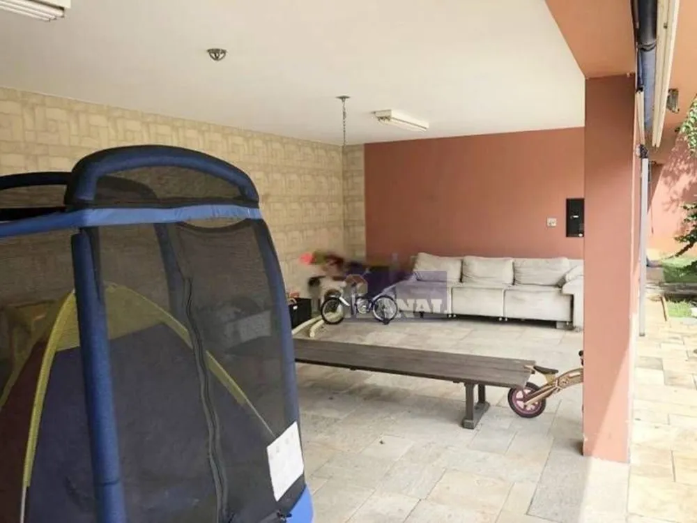 Sobrado, 7 quartos, 688 m² - Foto 8