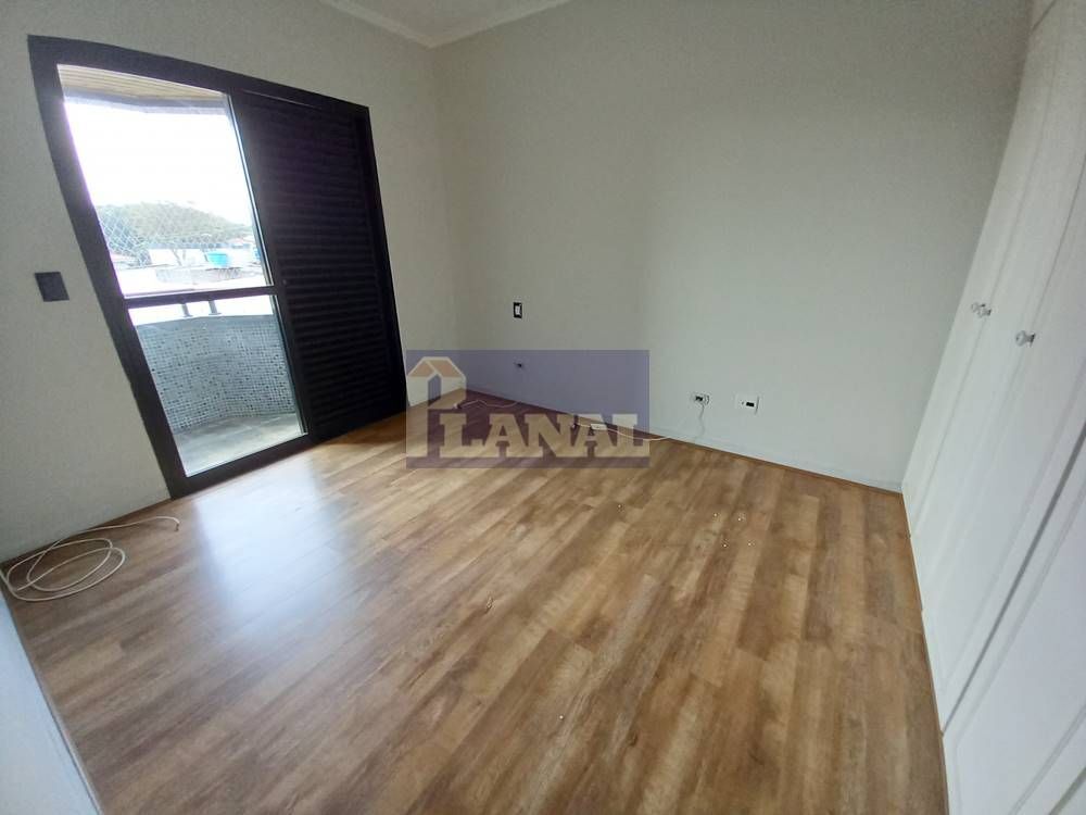 Apartamento, 3 quartos, 125 m² - Foto 1