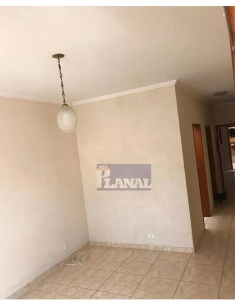 Casa, 3 quartos, 132 m² - Foto 2