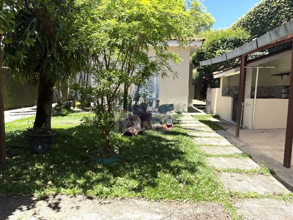 Casa, 3 quartos, 250 m² - Foto 11