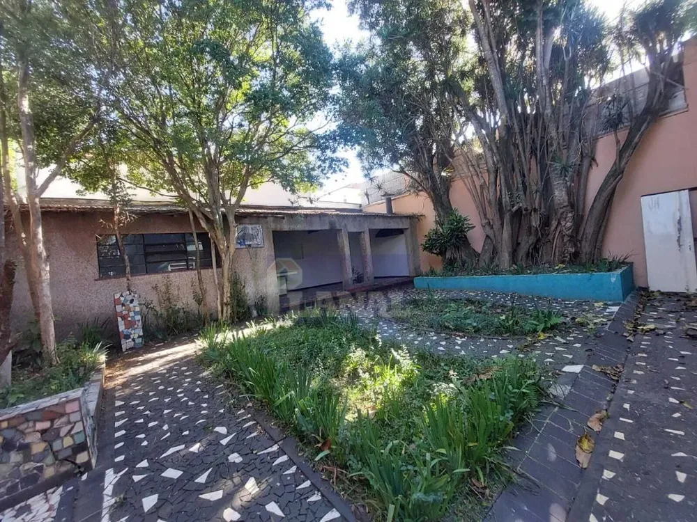 Sobrado, 3 quartos, 310 m² - Foto 1