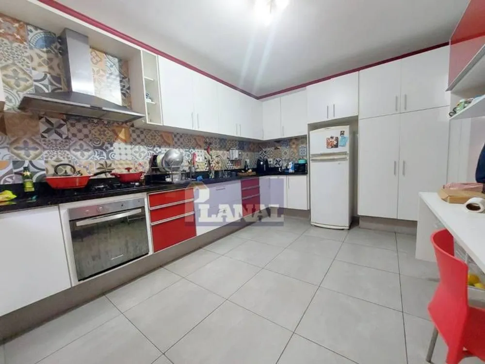 Sobrado, 4 quartos, 369 m² - Foto 6