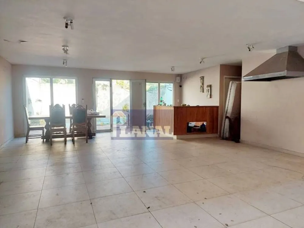 Sobrado, 4 quartos, 369 m² - Foto 5