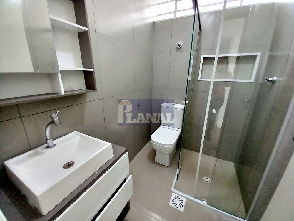 Sobrado, 3 quartos, 250 m² - Foto 1