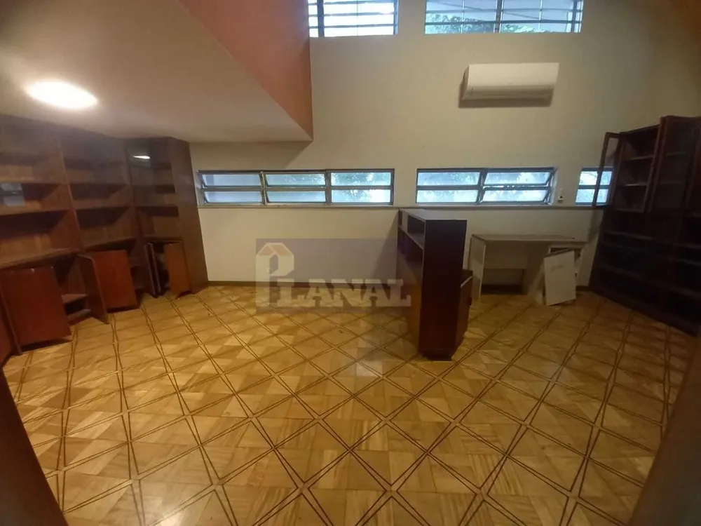 Sobrado, 6 quartos, 600 m² - Foto 3