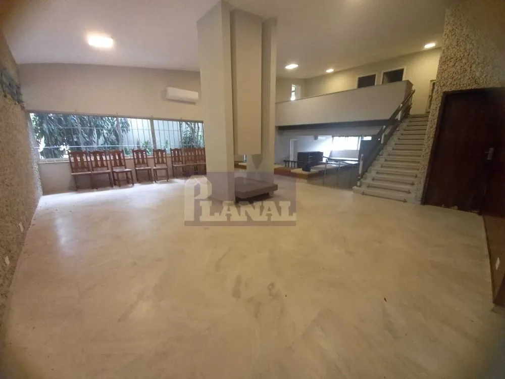 Sobrado, 6 quartos, 600 m² - Foto 1