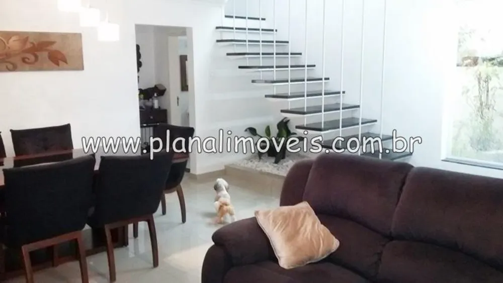 Sobrado, 3 quartos, 308 m² - Foto 2