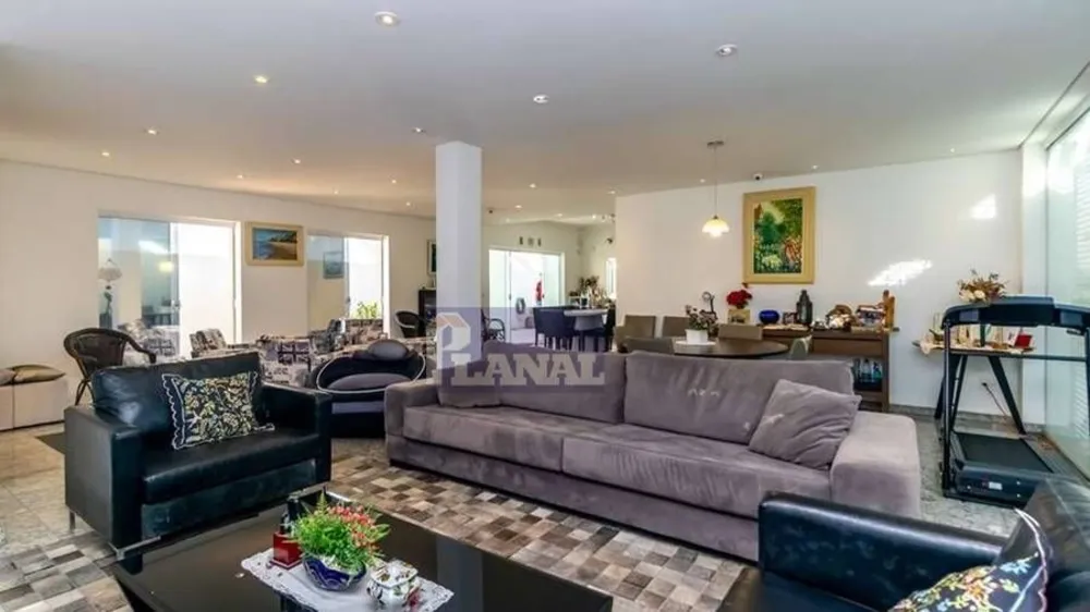 Casa, 4 quartos, 265 m² - Foto 4