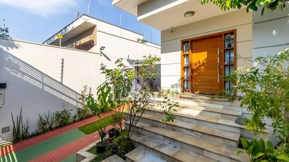 Casa, 4 quartos, 265 m² - Foto 1