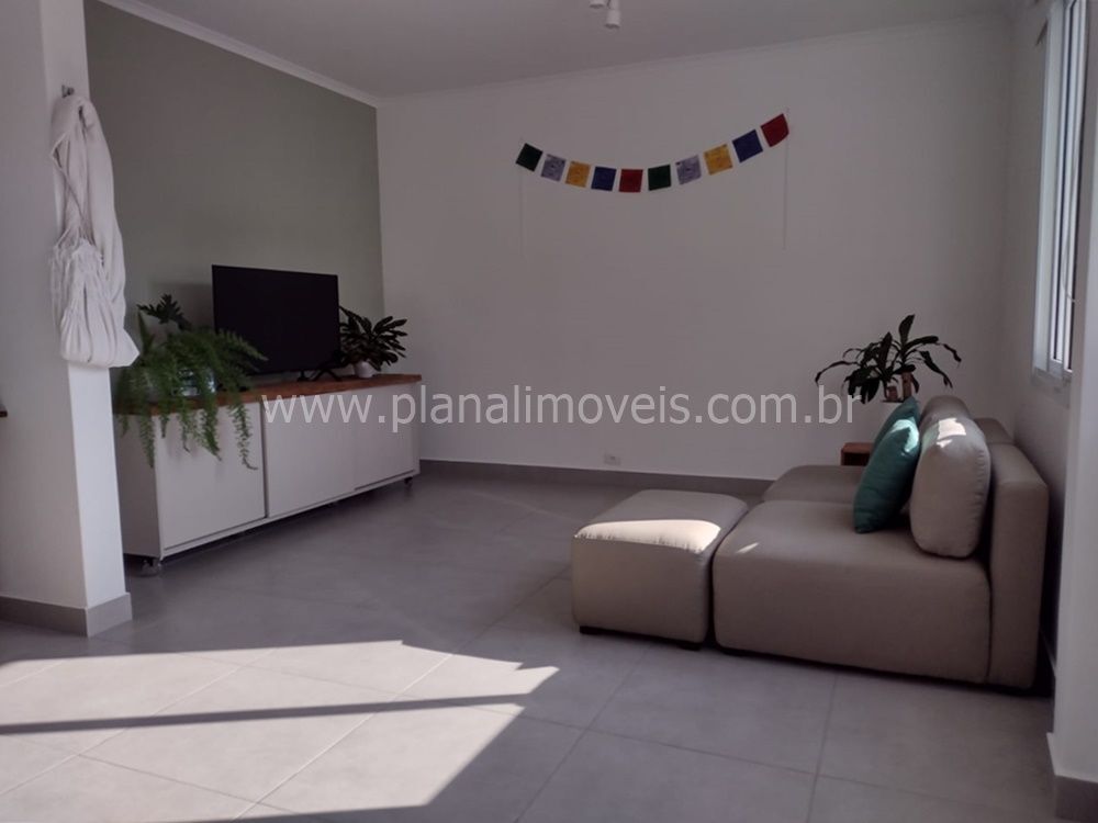 Apartamento à venda com 2 quartos, 67m² - Foto 2