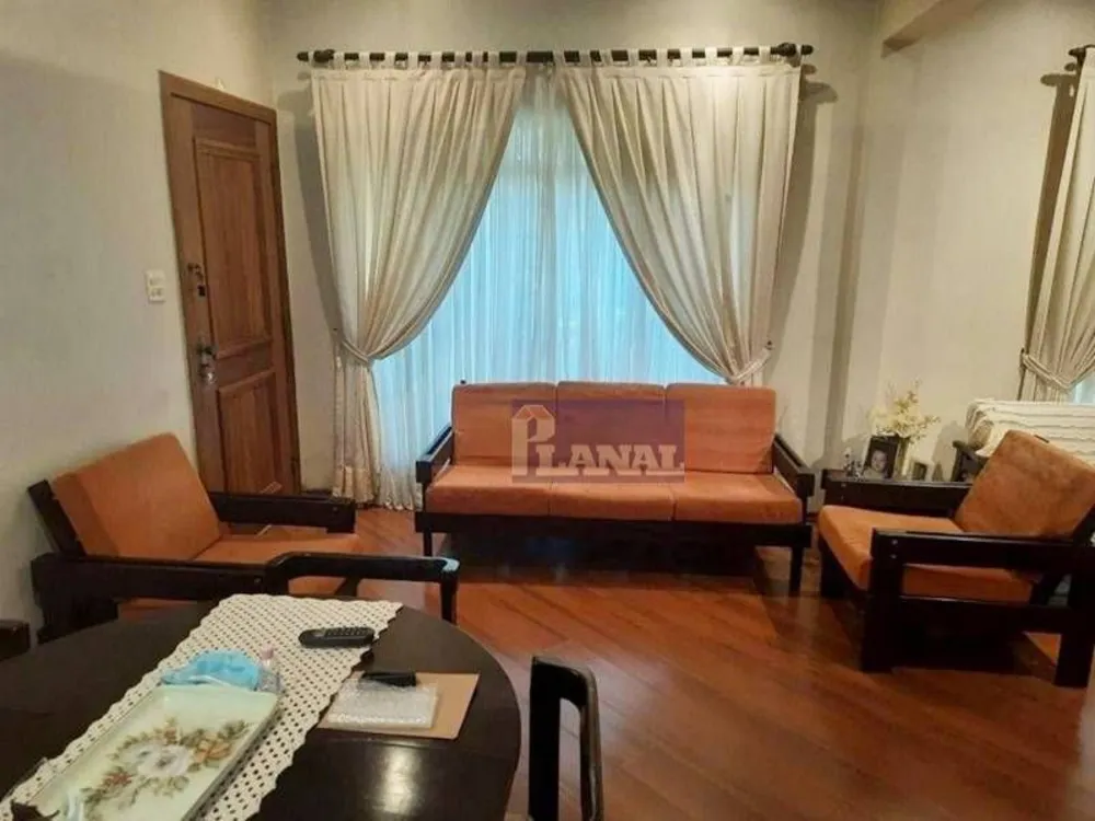 Casa, 3 quartos, 193 m² - Foto 2