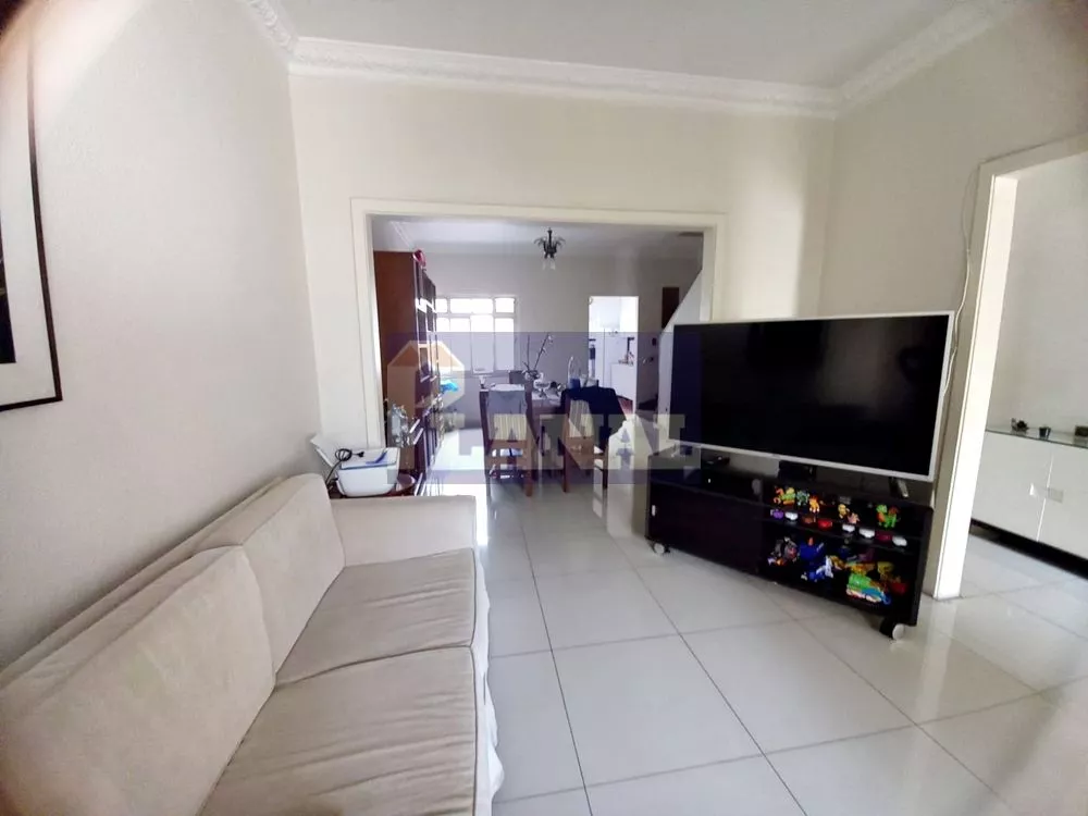 Sobrado à venda com 3 quartos, 170m² - Foto 2