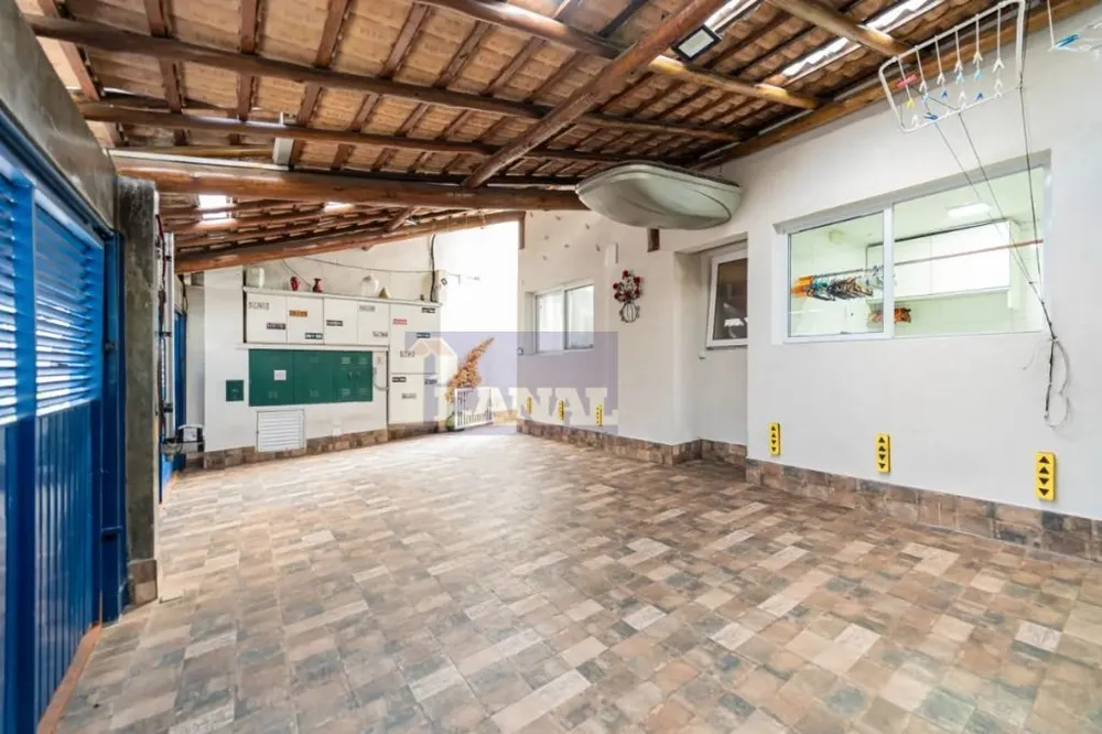Sobrado, 4 quartos, 326 m² - Foto 1