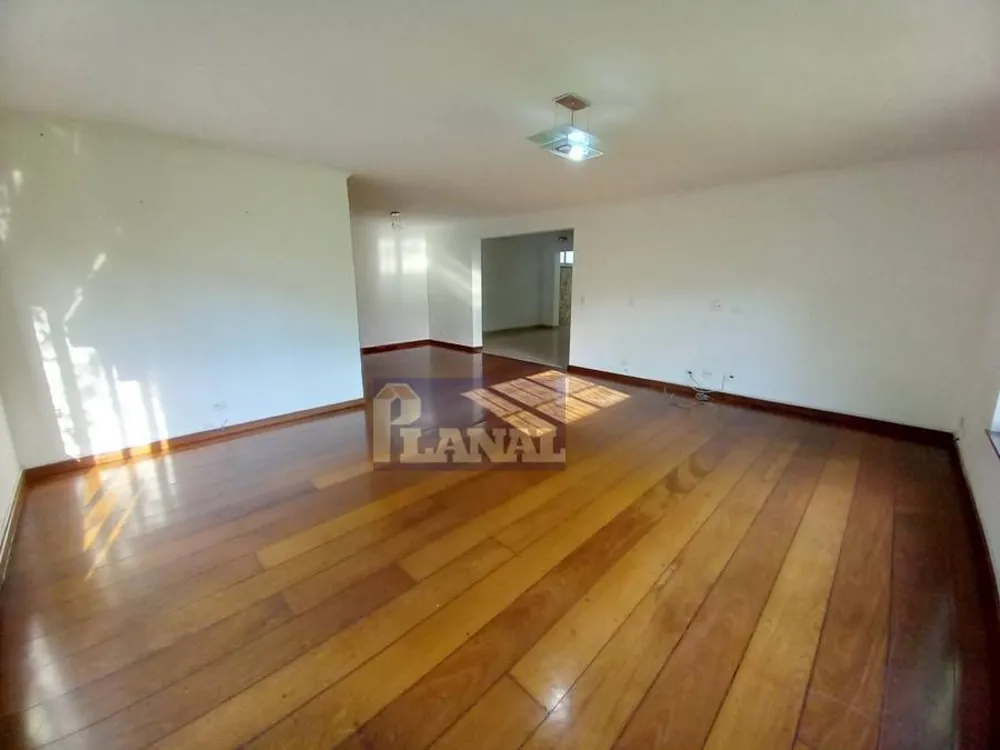 Sobrado, 4 quartos, 347 m² - Foto 2