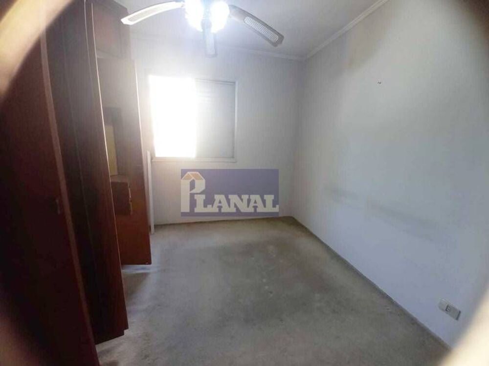 Apartamento à venda com 2 quartos, 50m² - Foto 4