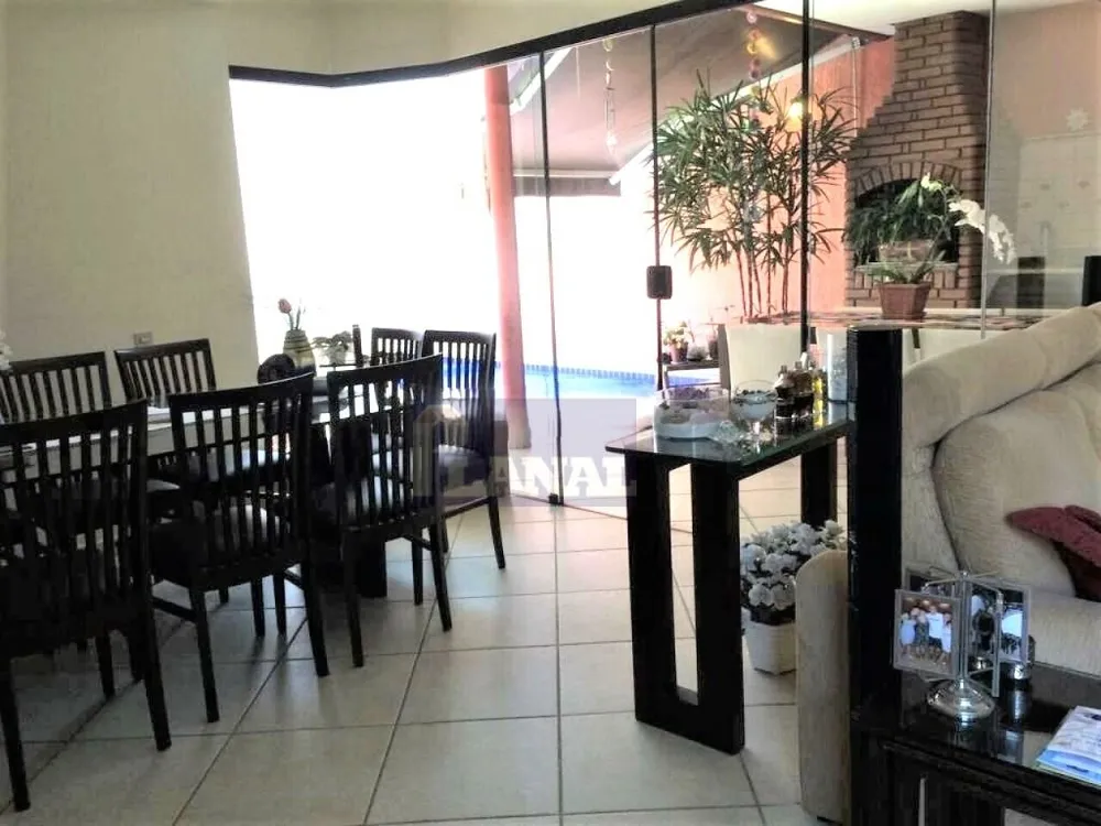 Sobrado, 4 quartos, 238 m² - Foto 5