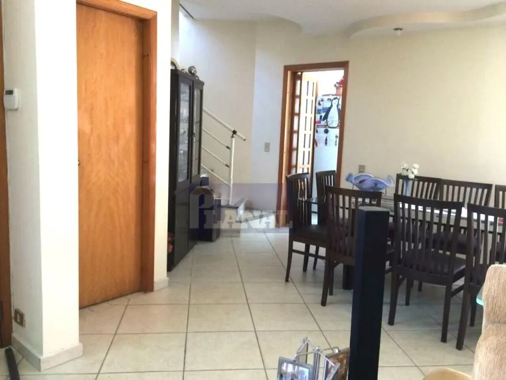 Sobrado, 4 quartos, 238 m² - Foto 6