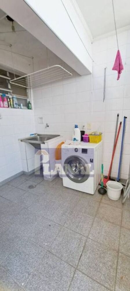 Sobrado à venda e aluguel com 3 quartos, 206m² - Foto 1