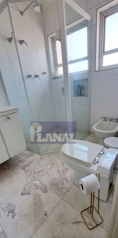 Sobrado à venda e aluguel com 3 quartos, 206m² - Foto 3