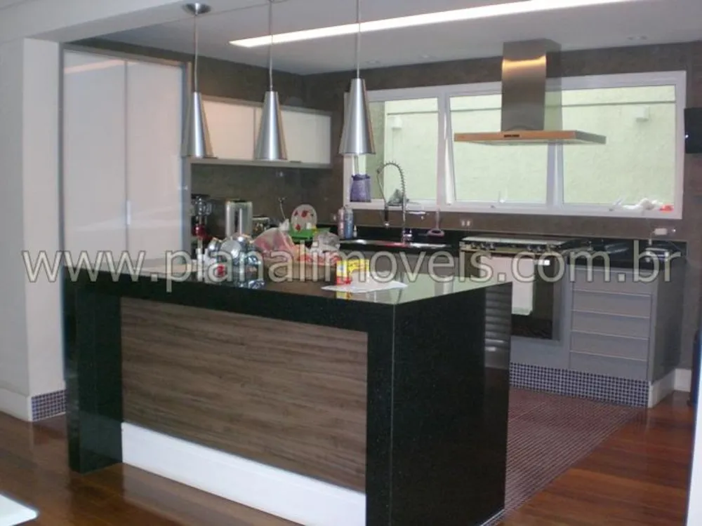 Sobrado, 4 quartos, 250 m² - Foto 1