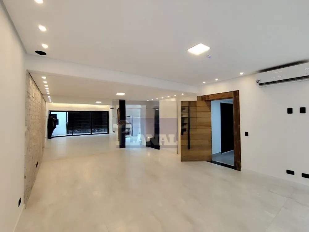 Sobrado, 3 quartos, 186 m² - Foto 1