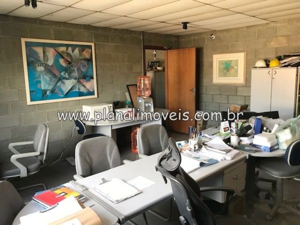 Prédio Inteiro, 850 m² - Foto 1