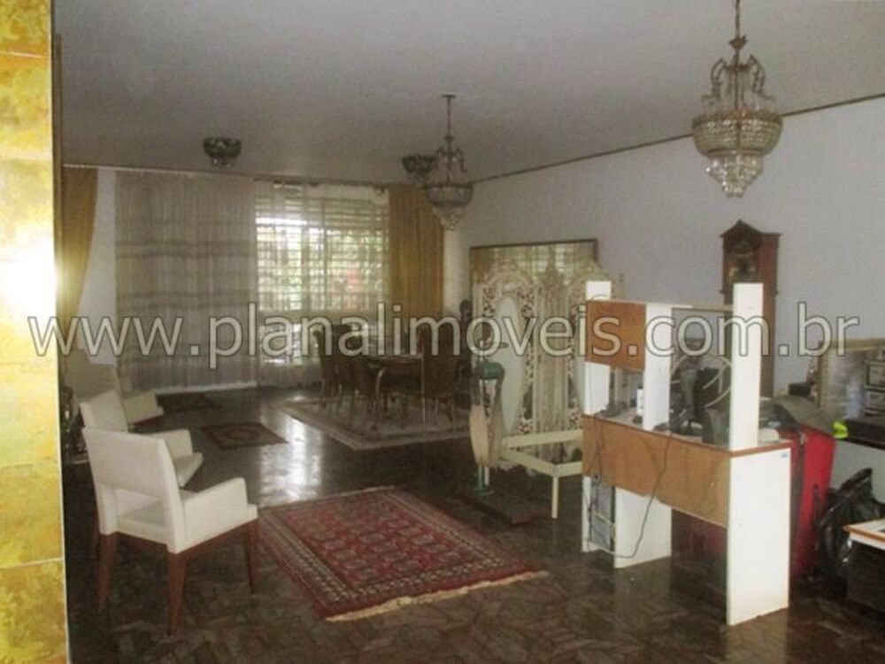 Sobrado à venda e aluguel com 4 quartos, 600m² - Foto 1