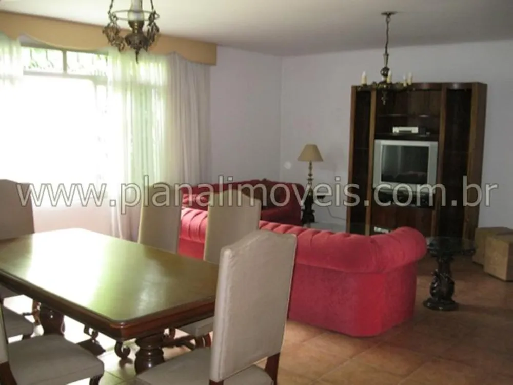 Casa, 3 quartos, 323 m² - Foto 1
