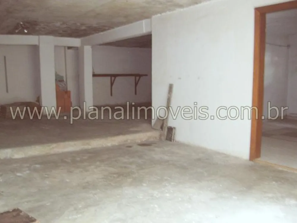 Casa, 3 quartos, 323 m² - Foto 1
